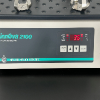 New Brunswick Innova 2100 Platform Shaker image 2